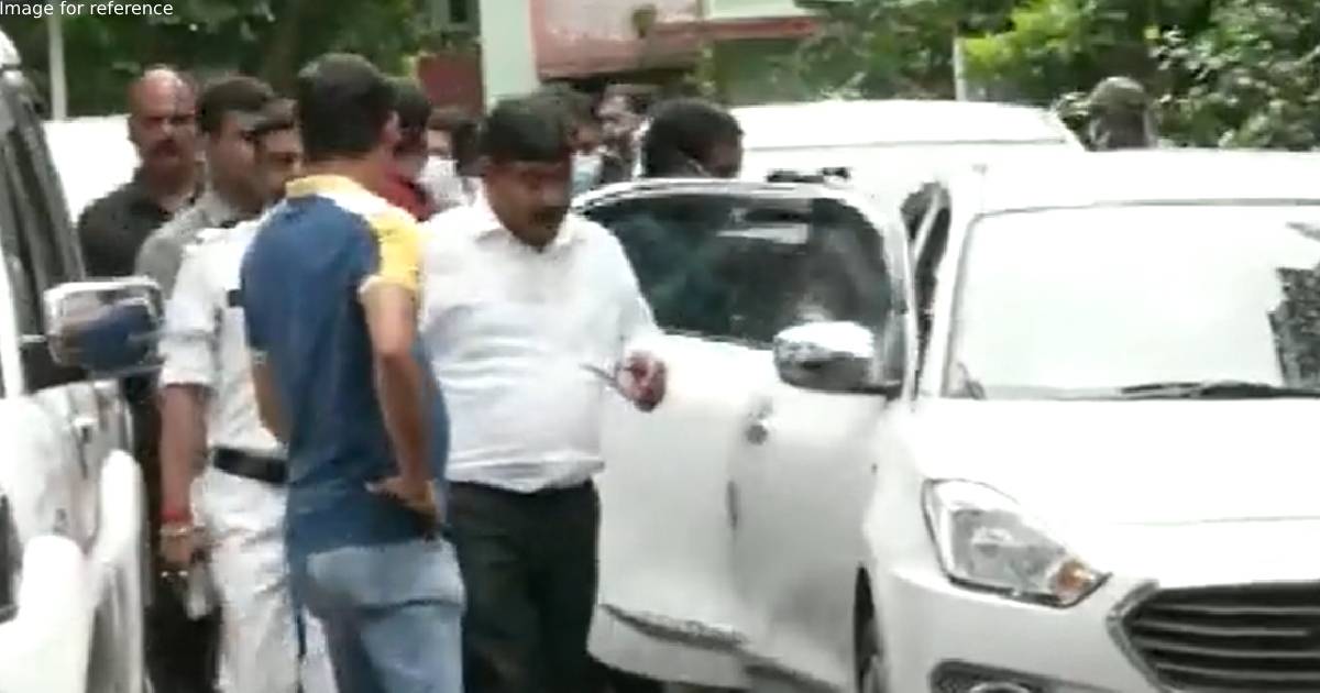 West Bengal SSC scam: ED arrests TMC Minister Partha Chatterjee from Kolkata